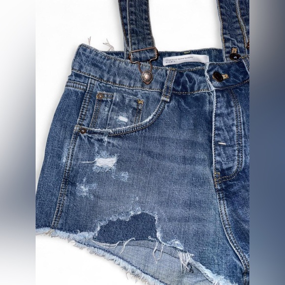 Zara Distressed Blue Denim shorts with suspenders - Picture 2 of 5